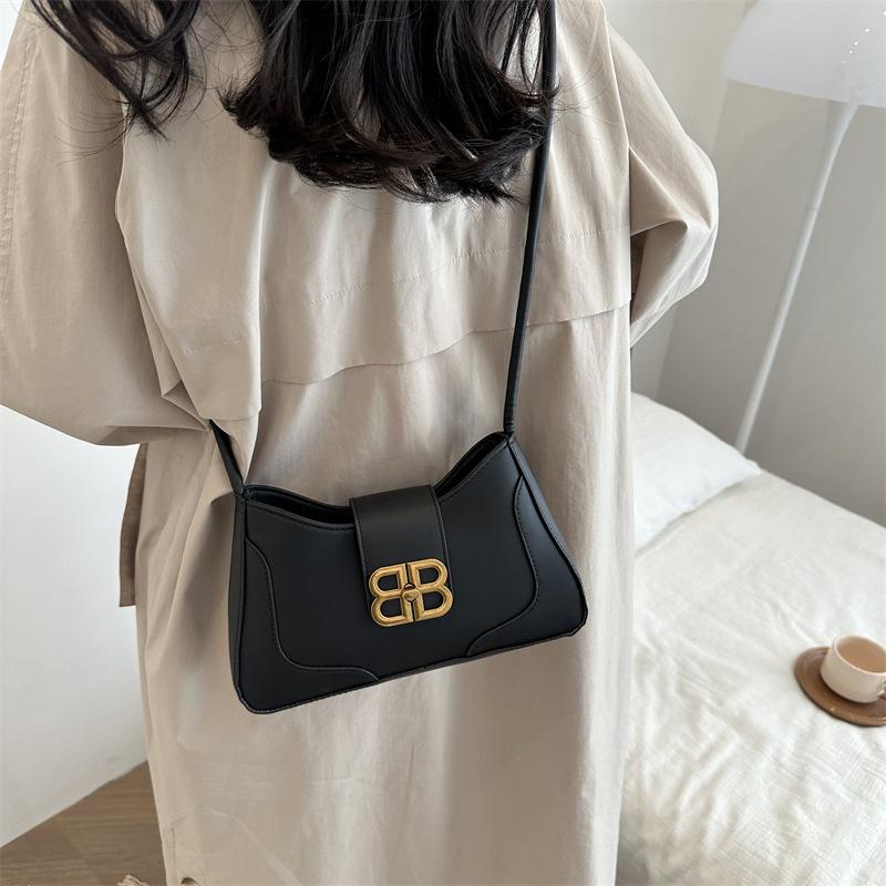 Autumn and winter women's bags, new fashionable work commuter cosmetic bags, underarm bags, popular single shoulder messenger bags