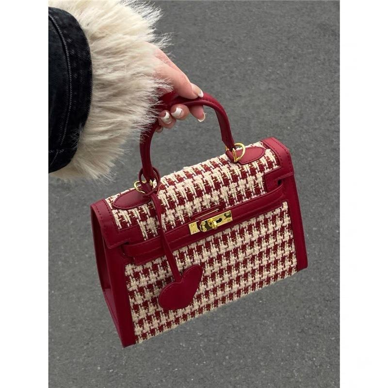 Red Thousand Birds Grid Series Bag 2024 New Bag Feel Woven Portable Plush Bag