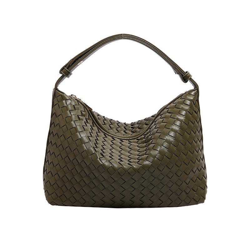 Fashion explosion high-end woven bag women's 2024 spring and summer new retro foreign style handbag commuter armpit bag