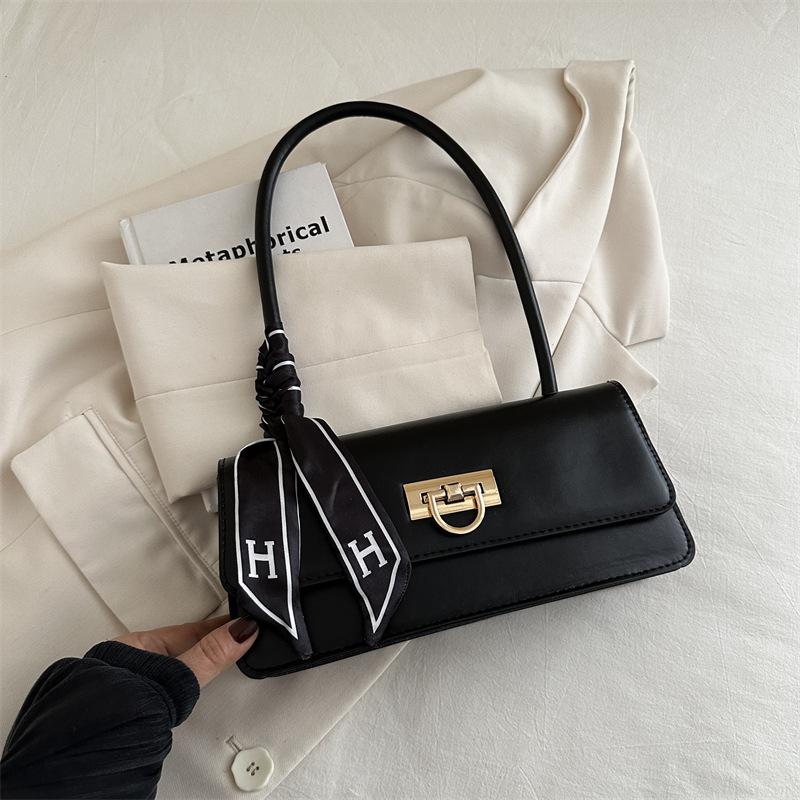 Summer bag women's 2024 new high-end texture niche handbag versatile women's explosive shoulder armpit bag