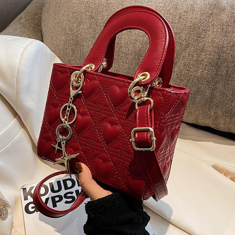 Valentine's Day gift girlfriend 2024 new fashion wedding handbag red messenger Princess Diana