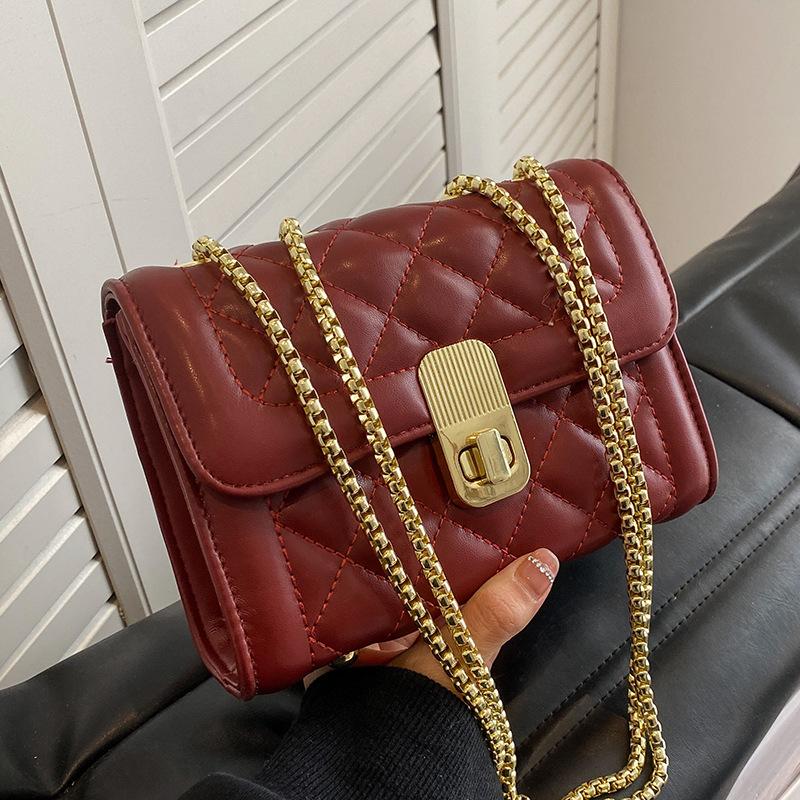 Premium texture small bag women's new models are popular this year, mini versatile diamond chain bag popular messenger bag