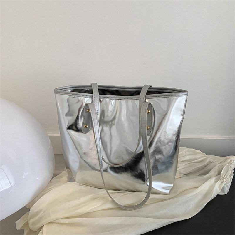 2023 new women's shoulder silver tote bag large capacity simple storage bag trendy fashion handbag shopping bag