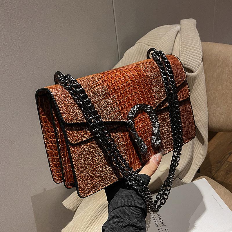 Bag Women's Bag 2024 New Versatile Korean Edition Fashion Small Square Bag Casual Foreign Style Printed Shoulder Bag Chain Bag