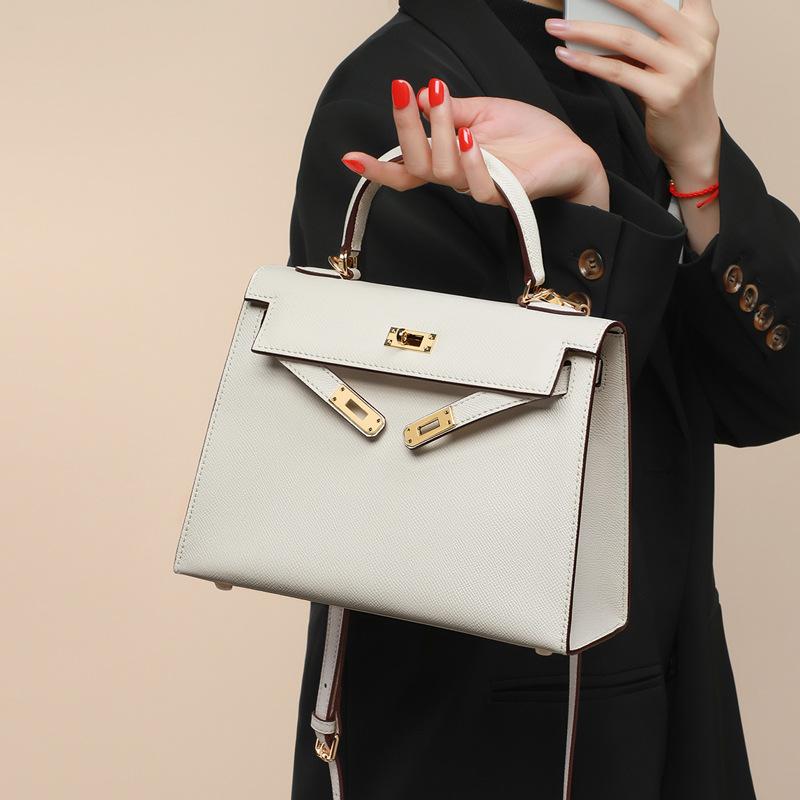 Bag 2024 New Fashion Small Square Bag Crossbody Bag Trendy High-end Portable Mom Bag Leather Women's Bag