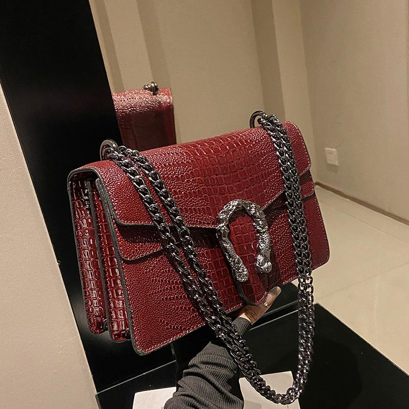 Bag Women's Bag 2024 New Versatile Korean Edition Fashion Small Square Bag Casual Foreign Style Printed Shoulder Bag Chain Bag