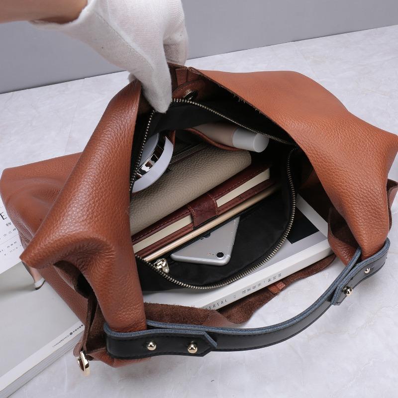 Autumn and winter new European and American crossbody shoulder bag portable layer leather simple cowhide women's bag